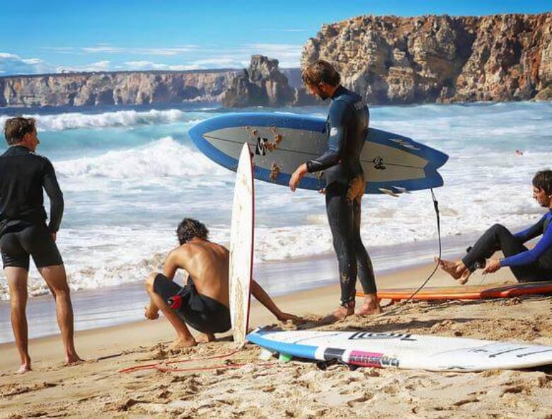 SURFCAMP